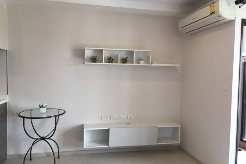 Estudio en el condominio en Sathon, Bangkok, Tailandia № 206123 - foto 5