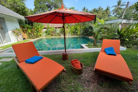 Casa de 3 dormitorios en Ko Samui, Tailandia № 67646 - foto 3