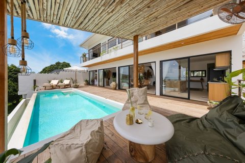 Chalet de 3 dormitorios en Ko Samui, Tailandia № 145650 - foto 23