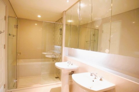 Condominio de 3 dormitorios en Bangkok, Tailandia № 180514 - foto 8
