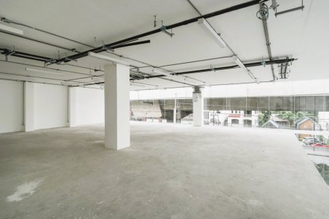 Oficina 1500 m2 en Bangkok, Tailandia № 180513 - foto 14