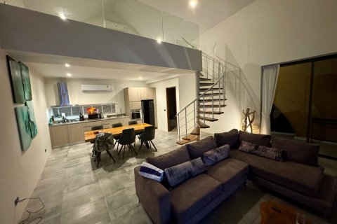 Chalet de 3 dormitorios en Ko Samui, Tailandia № 154730 - foto 22