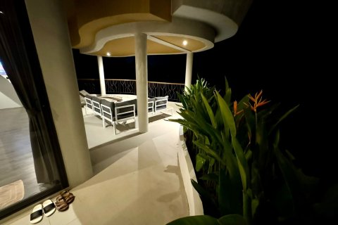 Chalet de 3 dormitorios en Ko Samui, Tailandia № 154730 - foto 14