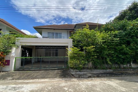 Haus in Chiang Mai, Thailand 4 Schlafzimmer № 113926