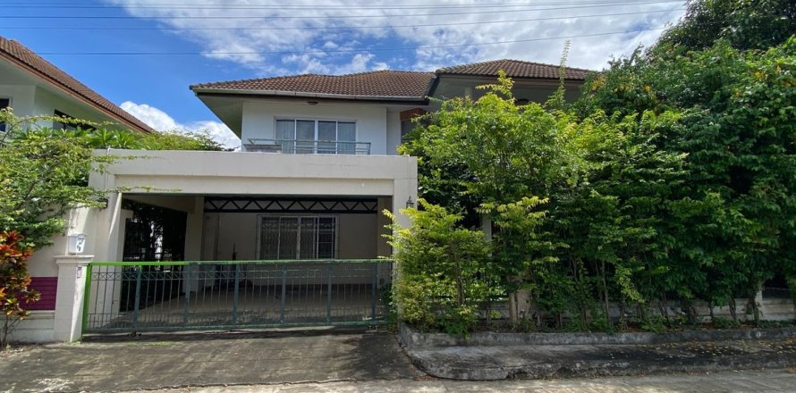Casa de 4 dormitorios en Chiang Mai, Tailandia № 113926