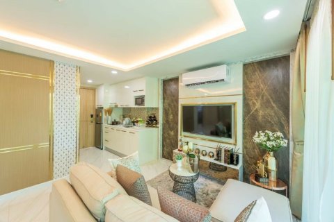 Condo in Pattaya, Thailand, 2 bedrooms № 171242 - photo 9
