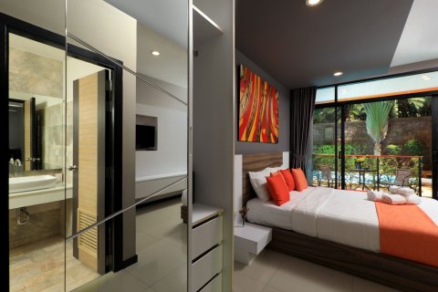 Eigentumswohnung in Phuket, Thailand, 2 Schlafzimmer  № 154720 - Foto 15