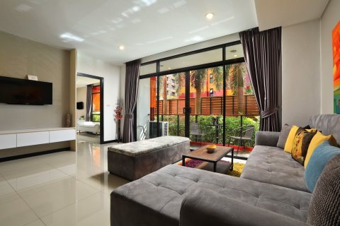 Eigentumswohnung in Phuket, Thailand, 2 Schlafzimmer  № 154720 - Foto 6