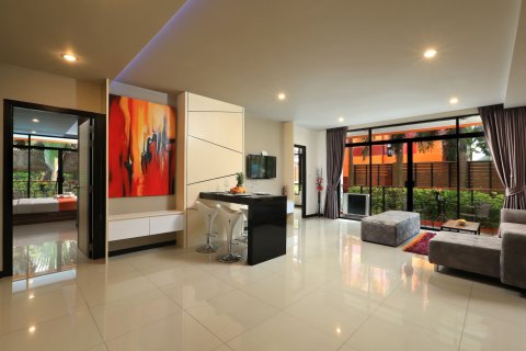 Eigentumswohnung in Phuket, Thailand, 2 Schlafzimmer  № 154720