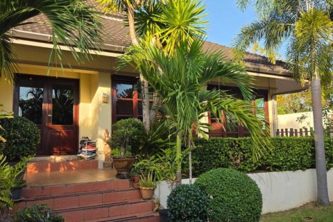 Villa in Kathu, Thailand 4 Schlafzimmer № 154721 - Foto 5