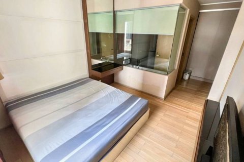 Condominio de 2 dormitorios en Khlong Toei, Bangkok, Tailandia № 114017 - foto 8