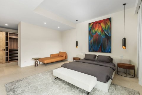 Casa de 4 dormitorios en Phuket, Tailandia № 180655 - foto 25