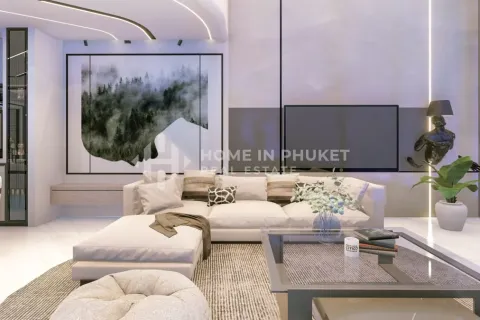 Casa de 5 dormitorios en Kathu, Tailandia № 167017 - foto 8