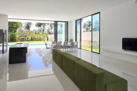 House in Phang Nga, Thailand 5 bedrooms № 167020 - photo 7