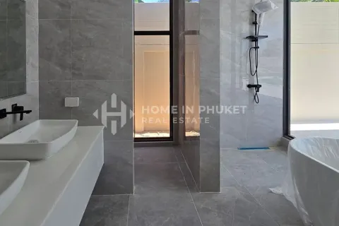 House in Phang Nga, Thailand 5 bedrooms № 167020 - photo 14