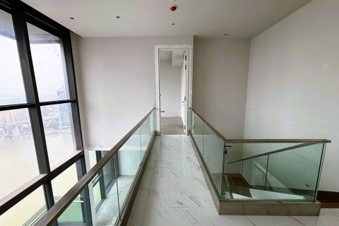 Ático de 5 dormitorios en Bangkok, Tailandia № 180584 - foto 20