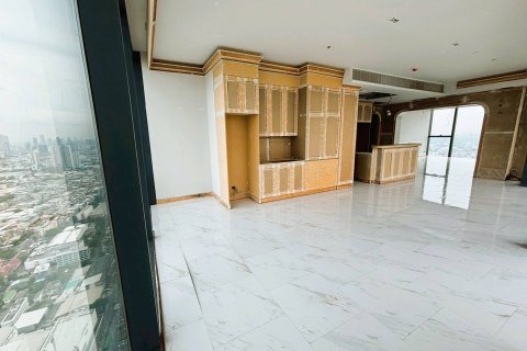 Ático de 5 dormitorios en Bangkok, Tailandia № 180584 - foto 6
