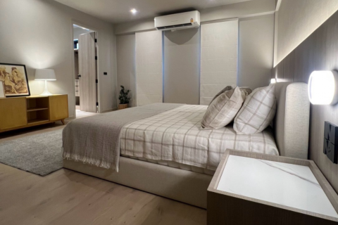 Casa de 4 dormitorios en Bangkok, Tailandia № 180583 - foto 12