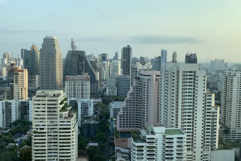 Condominio de 3 dormitorios en Bangkok, Tailandia № 143873 - foto 9