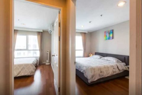 Eigentumswohnung in Bangkok, Thailand, 2 Schlafzimmer  № 143871 - Foto 3