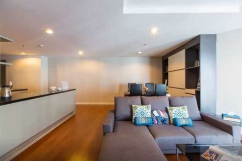Eigentumswohnung in Bangkok, Thailand, 2 Schlafzimmer  № 143871 - Foto 8
