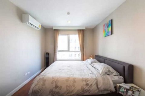 Eigentumswohnung in Bangkok, Thailand, 2 Schlafzimmer  № 143871 - Foto 1