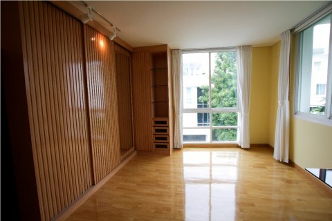 Casa de 4 dormitorios en Sathon, Bangkok, Tailandia № 143870 - foto 6