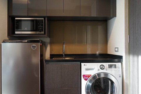 Condominio de 1 dormitorio en Bangkok, Tailandia № 143875 - foto 5