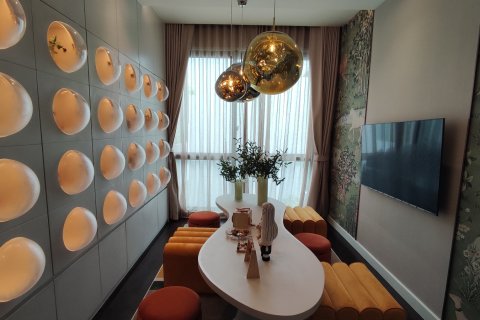 Chalet de 4 dormitorios en Bangkok, Tailandia № 165403 - foto 6