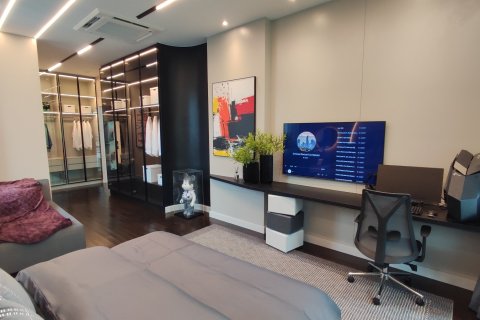 Chalet de 5 dormitorios en Bangkok, Tailandia № 165402 - foto 8