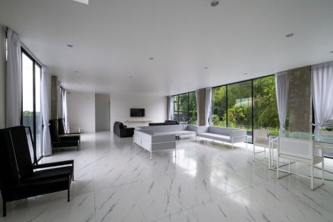 Casa de 7 dormitorios en Chiang Mai, Tailandia № 159999 - foto 6