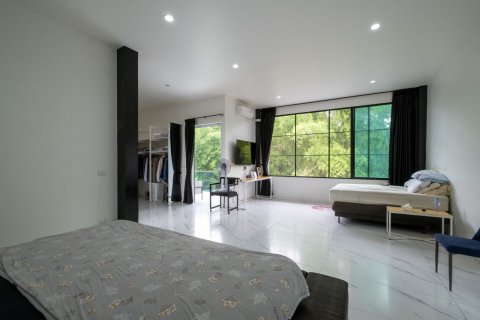 Casa de 7 dormitorios en Chiang Mai, Tailandia № 159999 - foto 16