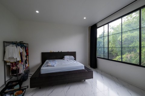 Casa de 7 dormitorios en Chiang Mai, Tailandia № 159999 - foto 18