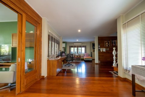 Casa de 3 dormitorios en Chiang Mai, Tailandia № 159995 - foto 6