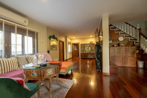 Casa de 3 dormitorios en Chiang Mai, Tailandia № 159995 - foto 7