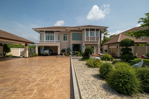 Chalet de 4 dormitorios en Chiang Mai, Tailandia № 160001 - foto 4