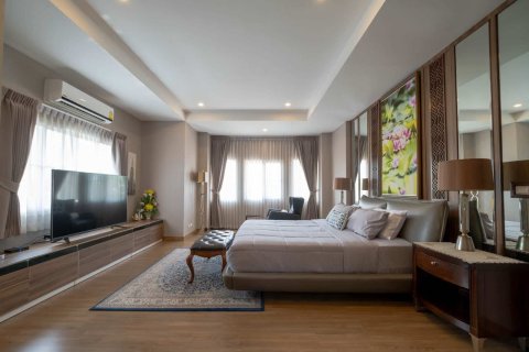 Chalet de 4 dormitorios en Chiang Mai, Tailandia № 160001 - foto 11