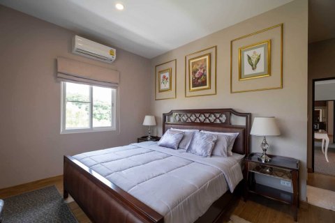 Chalet de 4 dormitorios en Chiang Mai, Tailandia № 160001 - foto 14
