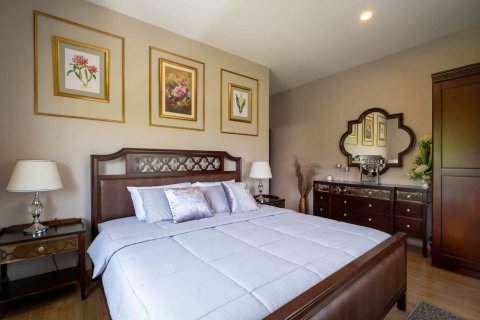 Chalet de 4 dormitorios en Chiang Mai, Tailandia № 160001 - foto 15
