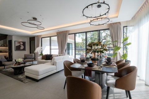Villa in Chiang Mai, Thailand 4 Schlafzimmer № 159997 - Foto 5