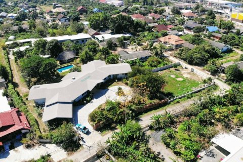 Chalet de 6 dormitorios en Chiang Mai, Tailandia № 159998 - foto 3