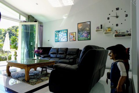 Chalet de 6 dormitorios en Chiang Mai, Tailandia № 159998 - foto 13
