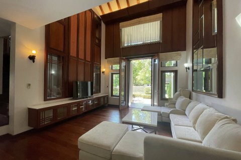 Casa de 4 dormitorios en Chiang Mai, Tailandia № 159996 - foto 5