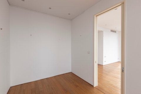Condominio de 2 dormitorios en Sathon, Bangkok, Tailandia № 133618 - foto 17