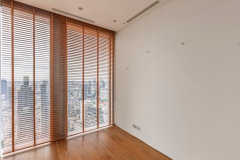 Condominio de 2 dormitorios en Sathon, Bangkok, Tailandia № 133618 - foto 18