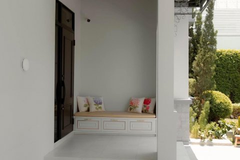 Chalet de 4 dormitorios en Bangkok, Tailandia № 133616 - foto 17