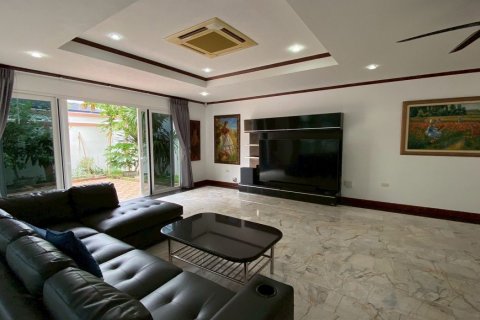 Haus in Pattaya, Thailand 4 Schlafzimmer № 133614 - Foto 12