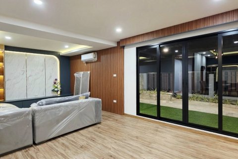 Casa de 3 dormitorios en Pattaya, Tailandia № 133613 - foto 7