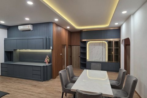 Casa de 3 dormitorios en Pattaya, Tailandia № 133613 - foto 10