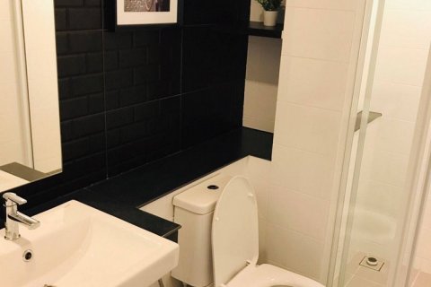 Condominio de 1 dormitorio en Chiang Mai, Tailandia № 205645 - foto 8